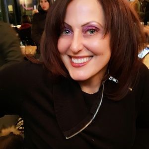 Meet your Posher, Anna